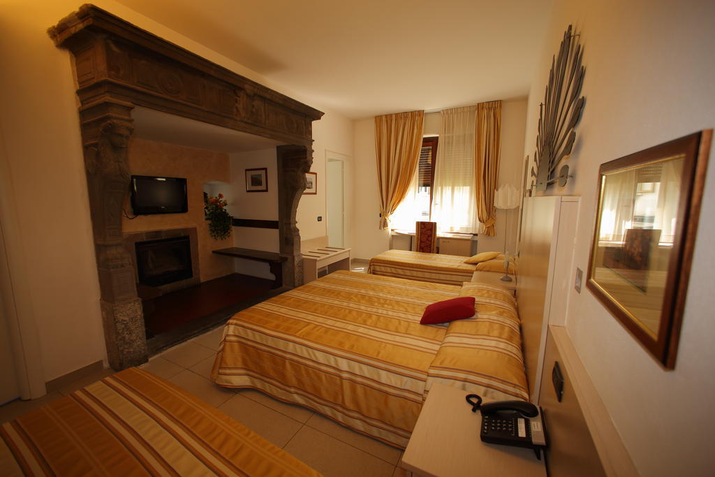 Hotel Fioroni Bellagio Bilik gambar